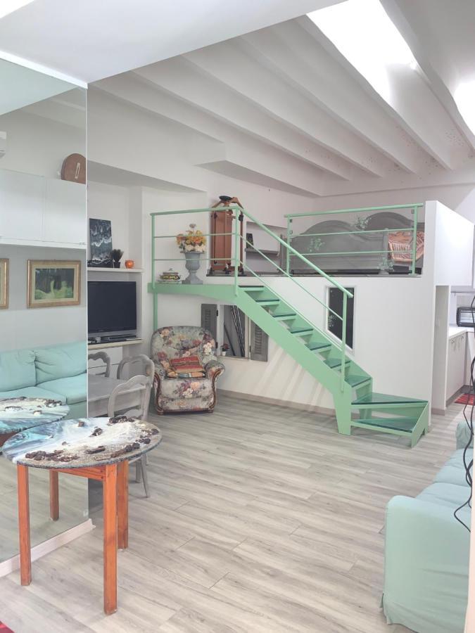 Apartamento Joli Studio Au Soleil Menton Exterior foto