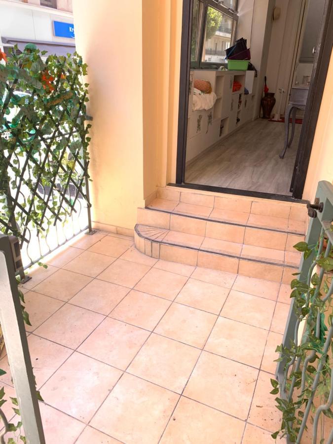 Apartamento Joli Studio Au Soleil Menton Exterior foto