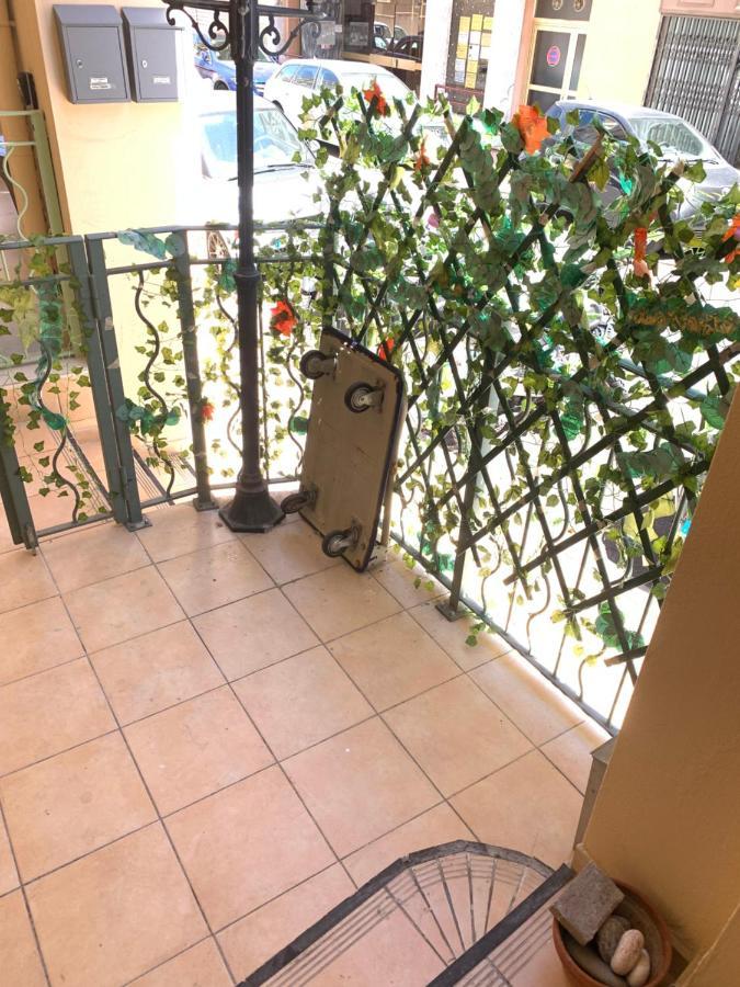 Apartamento Joli Studio Au Soleil Menton Exterior foto